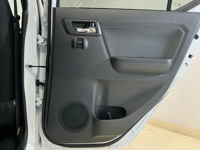 ミライースＸ　ＳＡIII　コーナーセンサー　オートマチックハイビーム前後コーナーセンサー　オートマチックハイビーム　ＬＥＤヘッドライト　オートライト　キーレスエントリー　スペアキー有り　アイドリングストップ　横滑り防止装置　ヘッドライトレべライザー　電動格納ドアミラー（京都府）の中古車