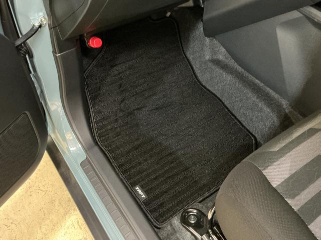 タフトＸ　４ＷＤ　バックカメラ　コーナーセンサー　コーナーセンサー４ＷＤ　バックカメラ　前後コーナーセンサー　スカイフィールトップ　電子パーキング　オートマチックハイビーム　オートブレーキホールド　ＵＳＢチャージャー　スマートキー　キーレスエントリー　オートエアコン（京都府）の中古車