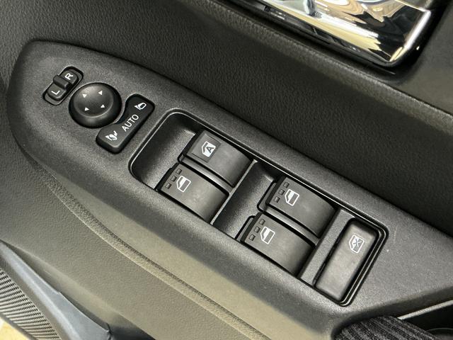 ムーヴRS ターボ バックカメラ 両側電動スライドドア USBターボ バックカメラ 両側電動スライドドア 前後コーナーセンサー アダプティブクルーズコントロール 電子パーキング オートブレーキホールド オートマチックハイビーム USBチャージャー オートエアコン(京都府)の中古車