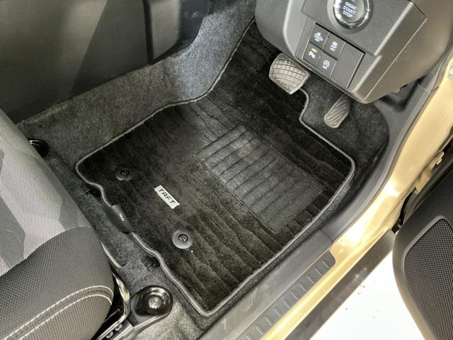 タフトGターボ クロムベンチャー ナビ バックカメラ ドラレコワンオーナー ナビ バックカメラ フルセグチューナー ブルートゥース対応 ETC ドライブレコーダー アダプティブクルーズコントロール ターボ スマートアシスト プッシュボタンエンジンスタート ABS(京都府)の中古車