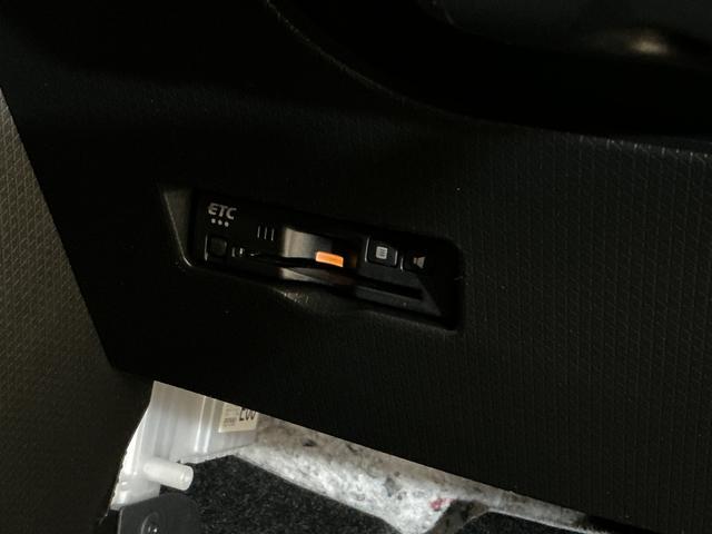 タントカスタムＲＳ　４ＷＤ　ターボ　ＥＴＣ　バックカメラ４ＷＤ　ターボ　ＥＴＣ　バックカメラ　両側電動スライドドア　アダプティブクルーズコントロール　コーナーセンサー　前席シートヒーター　電子パーキング　オートマチックハイビーム　オートブレーキホールド（京都府）の中古車