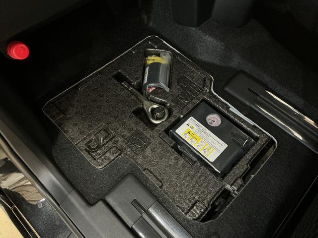 タントカスタムＲＳ　４ＷＤ　ターボ　ＥＴＣ　バックカメラ４ＷＤ　ターボ　ＥＴＣ　バックカメラ　両側電動スライドドア　アダプティブクルーズコントロール　コーナーセンサー　前席シートヒーター　電子パーキング　オートマチックハイビーム　オートブレーキホールド（京都府）の中古車