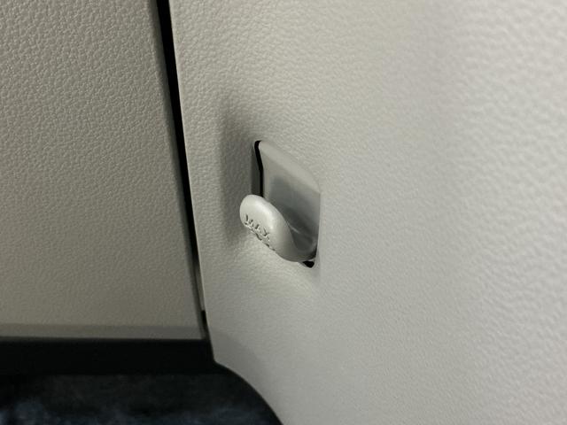 ミライースＸ　ＳＡIII　コーナーセンサー　オートマチックハイビーム前後コーナーセンサー　オートマチックハイビーム　オートライト　ＬＥＤヘッドライト　横滑り防止装置　アイドリングストップ　盗難防止装置　スマアシ　キーレスエントリー　スペアキー有り　１２Ｖ電源ソケット（京都府）の中古車