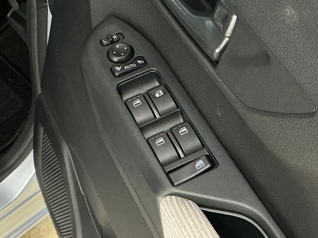 ムーヴＸ　片側電動スライドドア　前後コーナーセンサー　オートライト片側電動スライドドア　前後コーナーセンサー　オートマチックハイビーム　ＬＥＤヘッドライト　オートライト　アイドリングストップ　横滑り防止装置　スマアシ　スマートキー　プッシュスタート　スペアキー有り（京都府）の中古車