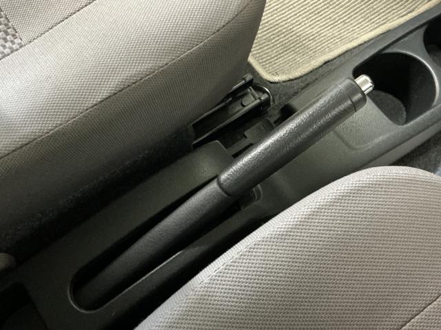 ミライースＸ　ＳＡ　ワンオーナー　ＣＤオーディオ　キーレスエントリーワンオーナー　ＣＤオーディオ　キーレスエントリー　アイドリングストップ　横滑り防止装置　盗難防止装置　ドアバイザー　電動格納ドアミラー　ヘッドライトレべライザー　１２Ｖ電源ソケット　マニュアルエアコン（京都府）の中古車