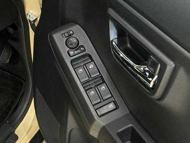 タフトＧターボ　クロムベンチャー　バックカメラ　コーナーセンサーバックカメラ　スカイフィールトップ　アダプティブクルーズコントロール　前後コーナーセンサー　前席シートヒーター　電子パーキング　オートブレーキホールド　オートマチックハイビーム　ＵＳＢチャージャー（京都府）の中古車