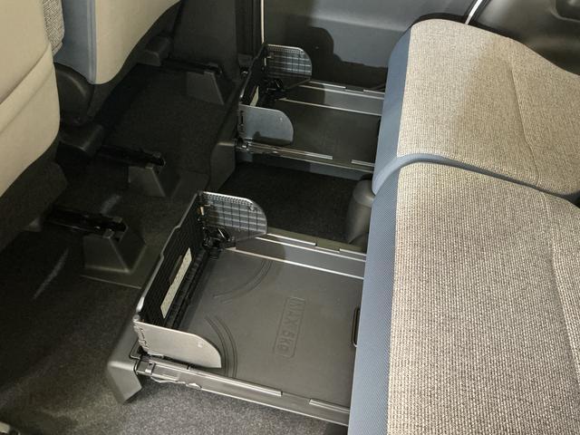 ムーヴキャンバスストライプスＧ　４ＷＤ　バックカメラ　両側電動スライドドア４ＷＤ　バックカメラ　両側電動スライドドア　前後コーナーセンサー　前席シートヒーター　電子パーキング　オートブレーキホールド　オートマチックハイビーム　ホッとカップホルダー　ＵＳＢチャージャー（京都府）の中古車