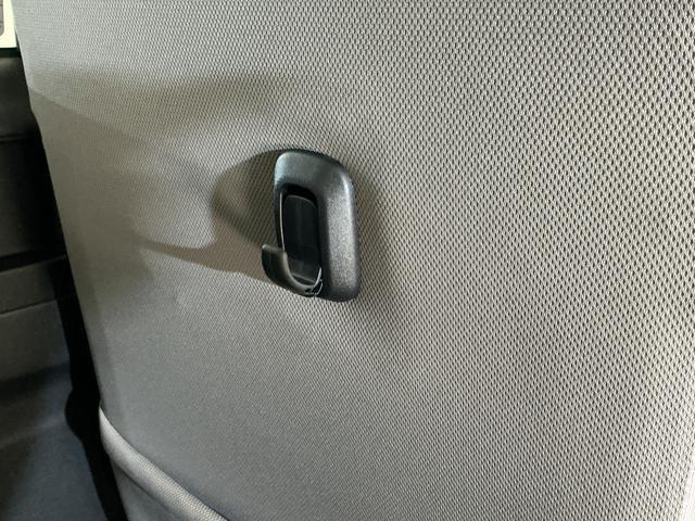 ムーヴX 片側電動スライドドア 前後コーナーセンサー オートライト片側電動スライドドア 前後コーナーセンサー オートマチックハイビーム LEDヘッドライト オートライト スマートキー プッシュスタート アイドリングストップ 横滑り防止装置 12V電源ソケット(京都府)の中古車