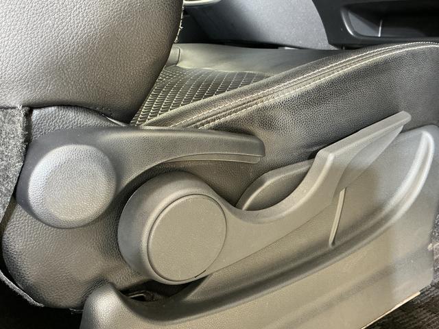 ムーヴカスタム　ＲＳ　ハイパーリミテッドＳＡIII　ターボ　ナビターボ　ナビ　パノラマモニター　運転席シートヒーター　オートマチックハイビーム　１５インチ純正アルミホイール　Ｂｌｕｅｔｏｏｔｈ　ＵＳＢ接続　ＤＶＤ再生　ＬＥＤヘッドライト　オートライト（京都府）の中古車