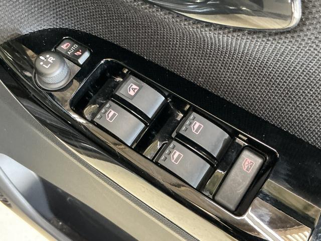 ムーヴカスタム　ＲＳ　ハイパーリミテッドＳＡIII　ターボ　ナビターボ　ナビ　パノラマモニター　運転席シートヒーター　オートマチックハイビーム　１５インチ純正アルミホイール　Ｂｌｕｅｔｏｏｔｈ　ＵＳＢ接続　ＤＶＤ再生　ＬＥＤヘッドライト　オートライト（京都府）の中古車