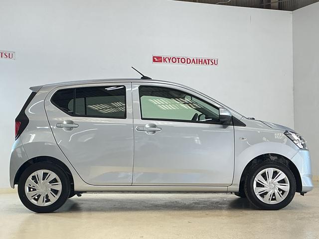 ミライースＸ　ＳＡIII　コーナーセンサー　オートマチックハイビーム前後コーナーセンサー　オートマチックハイビーム　ＬＥＤヘッドライト　オートライト　キーレスエントリー　横滑り防止装置　アイドリングストップ　スペアキー有り　盗難防止装置　スマアシ　マニュアルエアコン（京都府）の中古車