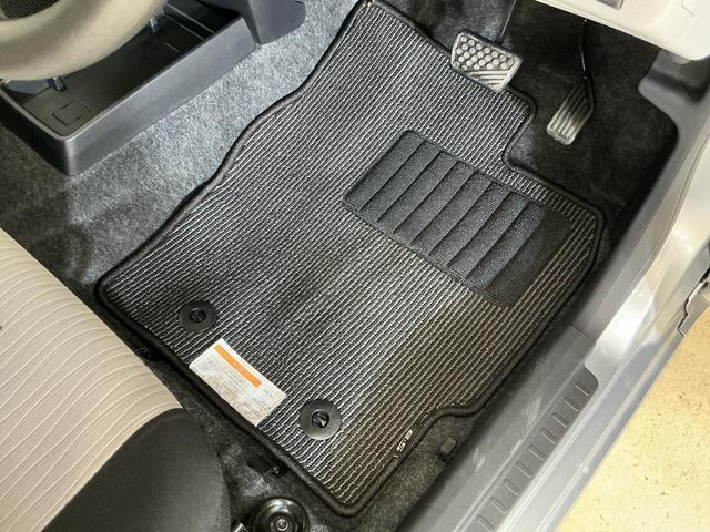 ミライースＸ　ＳＡIII　コーナーセンサー　オートマチックハイビーム前後コーナーセンサー　オートマチックハイビーム　ＬＥＤヘッドライト　オートライト　キーレスエントリー　横滑り防止装置　アイドリングストップ　スペアキー有り　盗難防止装置　スマアシ　マニュアルエアコン（京都府）の中古車