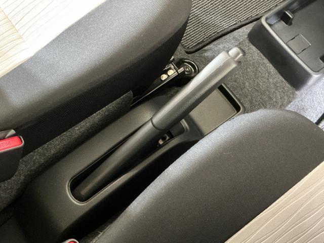 ミライースＸ　ＳＡIII　コーナーセンサー　オートマチックハイビーム前後コーナーセンサー　オートマチックハイビーム　ＬＥＤヘッドライト　オートライト　キーレスエントリー　横滑り防止装置　アイドリングストップ　スペアキー有り　盗難防止装置　スマアシ　マニュアルエアコン（京都府）の中古車