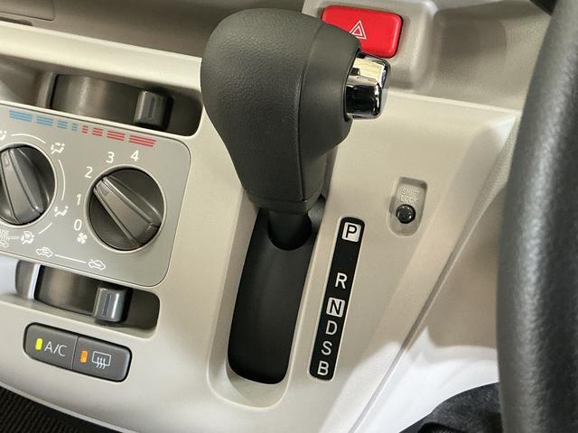 ミライースＸ　ＳＡIII　コーナーセンサー　オートマチックハイビーム前後コーナーセンサー　オートマチックハイビーム　ＬＥＤヘッドライト　オートライト　キーレスエントリー　横滑り防止装置　アイドリングストップ　スペアキー有り　盗難防止装置　スマアシ　マニュアルエアコン（京都府）の中古車