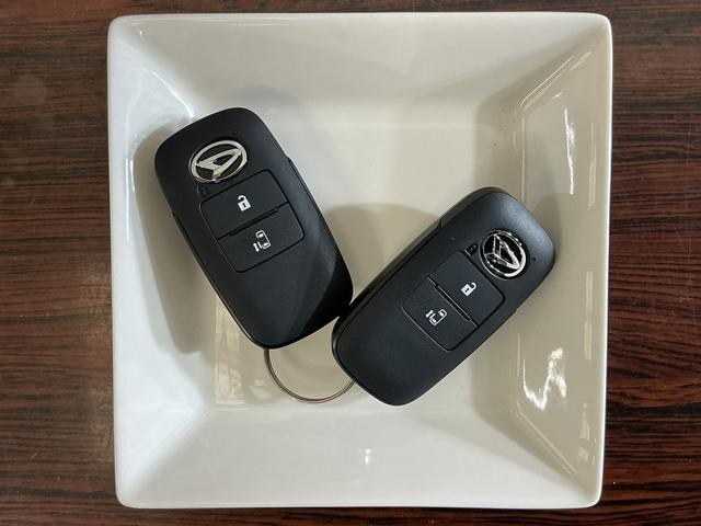 ムーヴＸ　片側電動スライド　コーナーセンサー　ＬＥＤヘッドライト片側電動スライドドア　前後コーナーセンサー　オートマチックハイビーム　ＬＥＤヘッドライト　オートライト　スマートキー　キーレスエントリー　スペアキー有り　横滑り防止装置　アイドリングストップ（京都府）の中古車