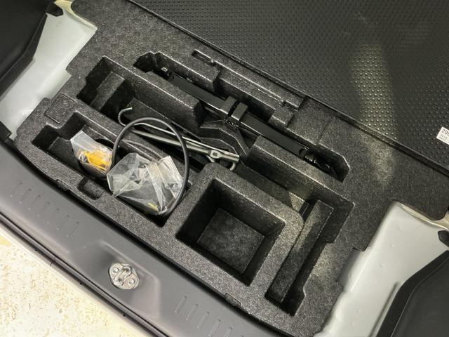 タントカスタムＸ　トップエディションＳＡIII　ナビ　バックカメラナビＴＶ　バックカメラ　片側電動スライドドア　運転席シートヒーター　オートマチックハイビーム　Ｂｌｕｅｔｏｏｔｈ　１４インチ純正アルミホイール　ＵＳＢ接続　ＤＶＤ再生　ドアバイザー　ＬＥＤヘッドライト（京都府）の中古車