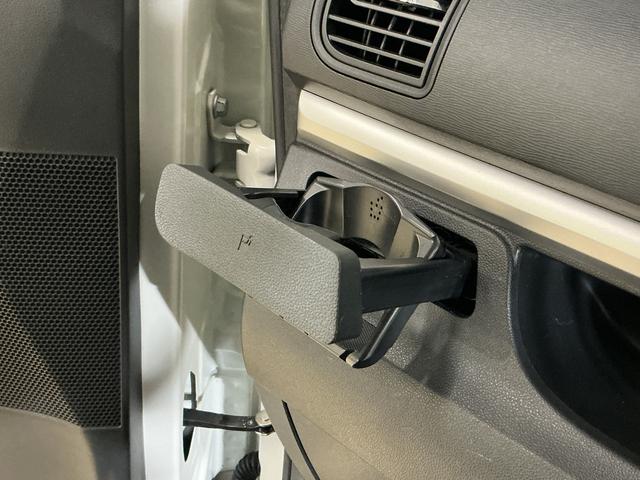 タントカスタムＸ　トップエディションＳＡIII　ナビ　バックカメラナビＴＶ　バックカメラ　片側電動スライドドア　運転席シートヒーター　オートマチックハイビーム　Ｂｌｕｅｔｏｏｔｈ　１４インチ純正アルミホイール　ＵＳＢ接続　ＤＶＤ再生　ドアバイザー　ＬＥＤヘッドライト（京都府）の中古車