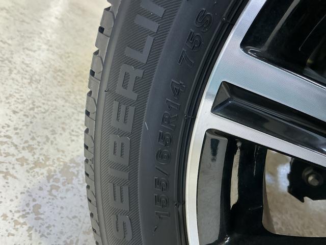 タントカスタムＸ　トップエディションＳＡIII　ナビ　バックカメラナビＴＶ　バックカメラ　片側電動スライドドア　運転席シートヒーター　オートマチックハイビーム　Ｂｌｕｅｔｏｏｔｈ　１４インチ純正アルミホイール　ＵＳＢ接続　ＤＶＤ再生　ドアバイザー　ＬＥＤヘッドライト（京都府）の中古車