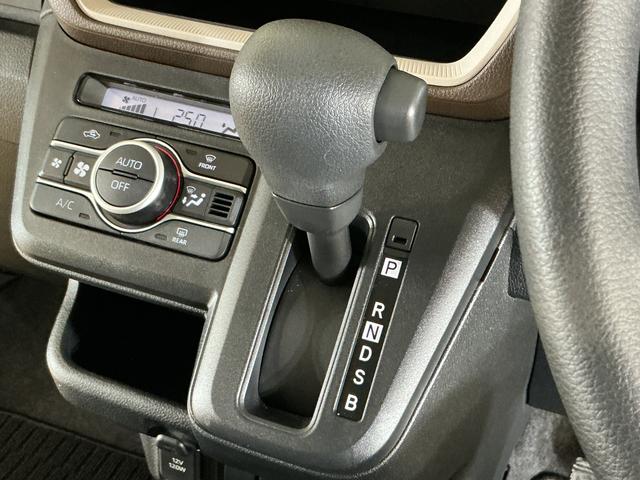 ムーヴＸ　片側電動スライドドア　前後コーナーセンサー　スマートキー片側電動スライドドア　前後コーナーセンサー　オートマチックハイビーム　スマートキー　キーレスエントリー　ＬＥＤヘッドライト　オートライト　プッシュスタート　横滑り防止装置　アイドリングストップ（京都府）の中古車