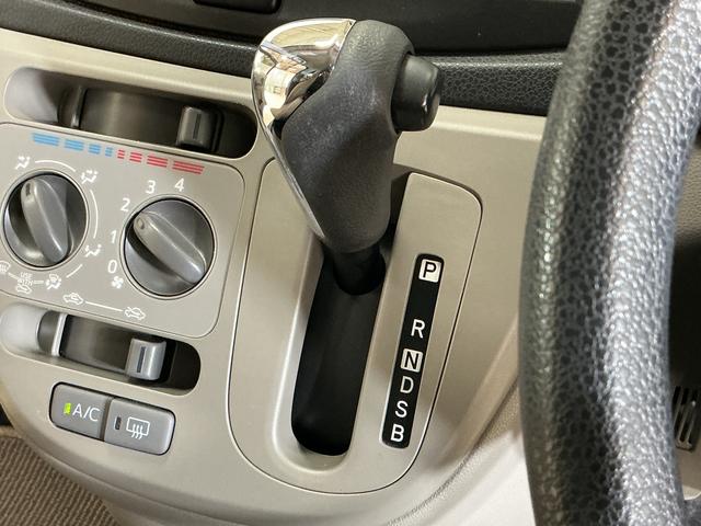 ミライースＸ　メモリアルエディション　ＣＤチューナー　キーレスリモコンワンオーナー　ＣＤチューナー　キーレスリモコン　アイドリングストップ　アルミホイール　電動格納式ドアミラー　ロングバイザー　カーペットマット　マニュアルエアコン　パワステ　パワーウインド　ＡＢＳ（京都府）の中古車