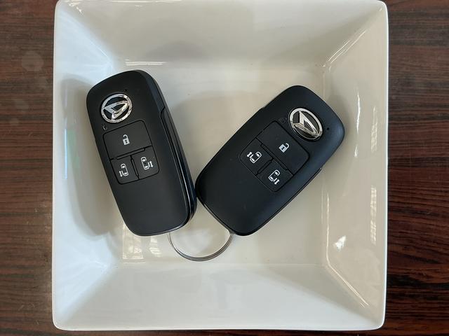 タントカスタムＲＳ　届出済み未使用車　ターボ　パノラマモニター届出済み未使用車　ターボ　パノラマモニター　両側電動スライドドア　コーナーセンサー　前席シートヒーター　電子パーキング　オートブレーキホールド　オートマチックハイビーム　１５インチ純正アルミホイール（京都府）の中古車