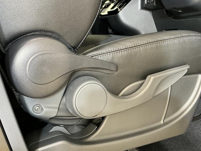 タントカスタムＲＳ　届出済み未使用車　ターボ　パノラマモニター届出済み未使用車　ターボ　パノラマモニター　両側電動スライドドア　コーナーセンサー　前席シートヒーター　電子パーキング　オートブレーキホールド　オートマチックハイビーム　１５インチ純正アルミホイール（京都府）の中古車