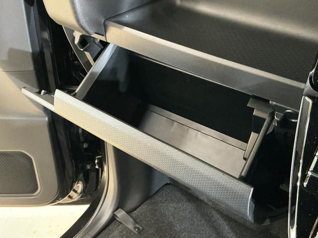 タントカスタムＲＳ　届出済み未使用車　ターボ　パノラマモニター届出済み未使用車　ターボ　パノラマモニター　両側電動スライドドア　コーナーセンサー　前席シートヒーター　電子パーキング　オートブレーキホールド　オートマチックハイビーム　１５インチ純正アルミホイール（京都府）の中古車