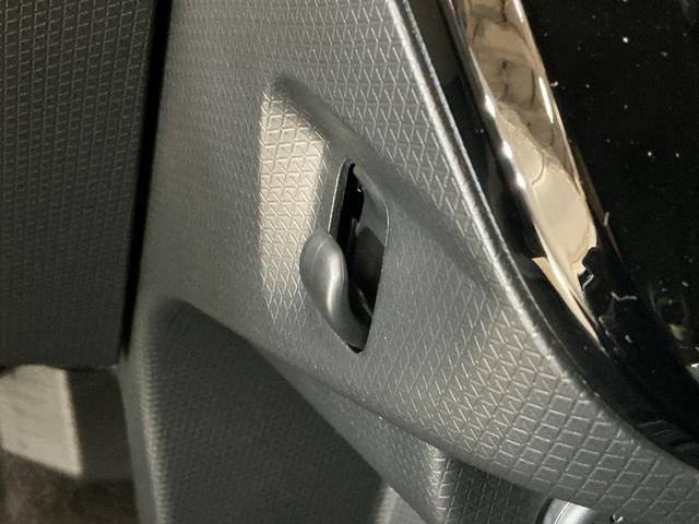 タントカスタムＲＳ　届出済み未使用車　ターボ　パノラマモニター届出済み未使用車　ターボ　パノラマモニター　両側電動スライドドア　コーナーセンサー　前席シートヒーター　電子パーキング　オートブレーキホールド　オートマチックハイビーム　１５インチ純正アルミホイール（京都府）の中古車