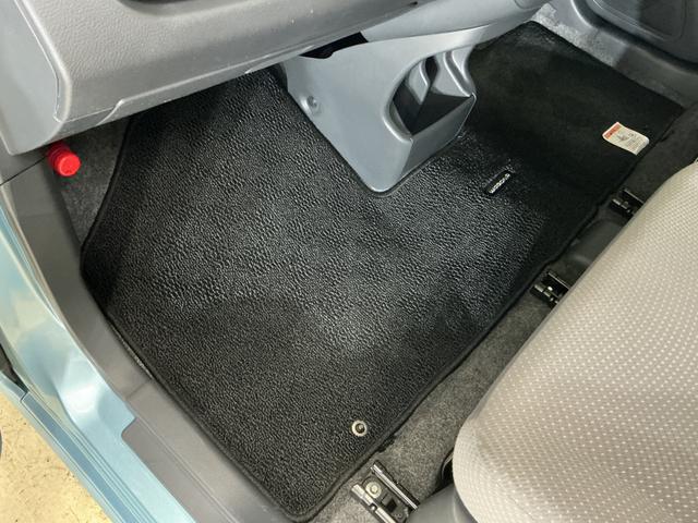 ワゴンＲＦＺ　ＣＤオーディオ　運転席シートヒーター　ドアバイザーＣＤオーディオ　運転席シートヒーター　１４インチ純正アルミホイール　ドアバイザー　スマートキー　キーレスエントリー　プッシュスタート　ＨＩＤヘッドライト　オートライト　横滑り防止装置　盗難防止装置（京都府）の中古車