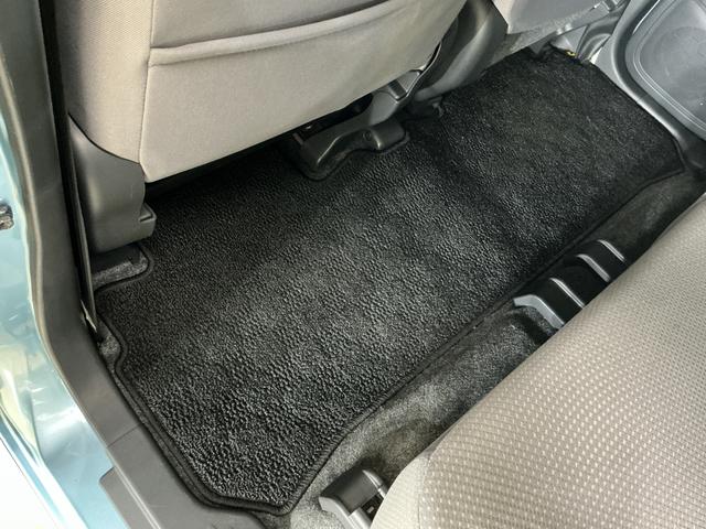 ワゴンＲＦＺ　ＣＤオーディオ　運転席シートヒーター　ドアバイザーＣＤオーディオ　運転席シートヒーター　１４インチ純正アルミホイール　ドアバイザー　スマートキー　キーレスエントリー　プッシュスタート　ＨＩＤヘッドライト　オートライト　横滑り防止装置　盗難防止装置（京都府）の中古車