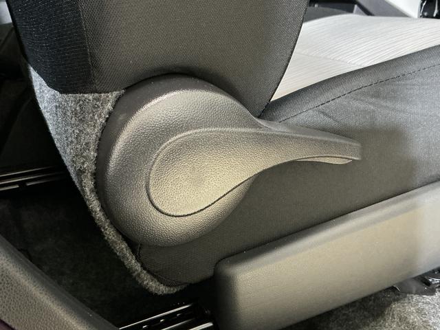 ミライースＸ　リミテッドＳＡIII　ナビ　バックカメラ　ドラレコナビ　バックカメラ　ドライブレコーダー　前後コーナーセンサー　オートマチックハイビーム　Ｂｌｕｅｔｏｏｔｈ　ＵＳＢ接続　ＬＥＤヘッドライト　オートライト　キーレスエントリー　ドアバイザー　スマアシ（京都府）の中古車