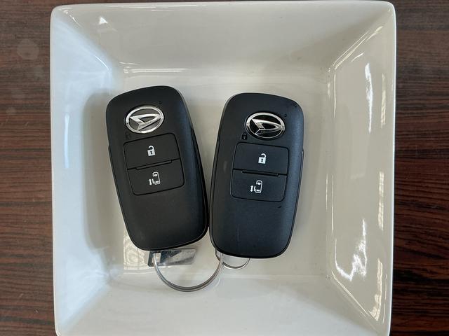 ムーヴＸ　片側電動スライドドア　コーナーセンサー　スマートアシスト片側電動スライドドア　前後コーナーセンサー　オートマチックハイビーム　　スマアシ　スマートキー　キーレスエントリー　ＬＥＤヘッドライト　オートライト　プッシュスタート　スペアキー有り　オートエアコン（京都府）の中古車