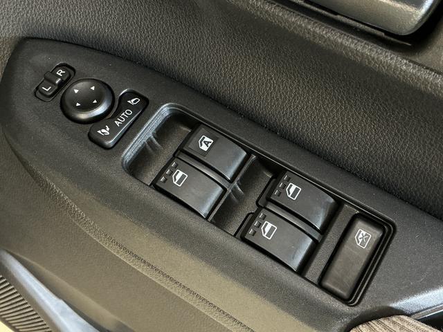 ムーヴＸ　片側電動スライドドア　コーナーセンサー　スマートアシスト片側電動スライドドア　前後コーナーセンサー　オートマチックハイビーム　　スマアシ　スマートキー　キーレスエントリー　ＬＥＤヘッドライト　オートライト　プッシュスタート　スペアキー有り　オートエアコン（京都府）の中古車