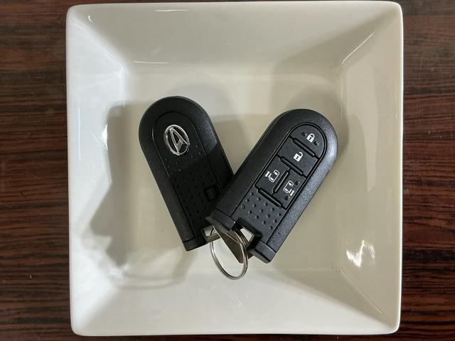 ムーヴキャンバスGメイクアップ SAII ナビ パノラマモニター ETCワンオーナー ナビ パノラマモニター ETC フルセグチューナー ブルートゥース対応 両側リヤパワースライドドア プッシュボタンエンジンスタート LEDヘッドライト オートエアコン オートライト(京都府)の中古車