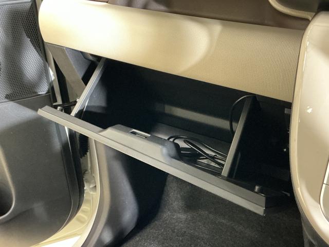 ムーヴキャンバスGメイクアップ SAII ナビ パノラマモニター ETCワンオーナー ナビ パノラマモニター ETC フルセグチューナー ブルートゥース対応 両側リヤパワースライドドア プッシュボタンエンジンスタート LEDヘッドライト オートエアコン オートライト(京都府)の中古車