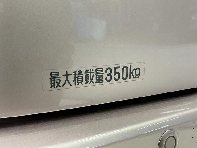 ハイゼットカーゴデラックスＳＡIII　４ＷＤ　ワンオーナー　ＥＴＣ４ＷＤ　ワンオーナー　ディスプレイオーディオ　ＥＴＣ　コーナーセンサー　オートマチックハイビーム　ＬＥＤヘッドライト　フォグライト　オートライト　アイドリングストップ　ドアバイザー　ＵＳＢ接続（京都府）の中古車