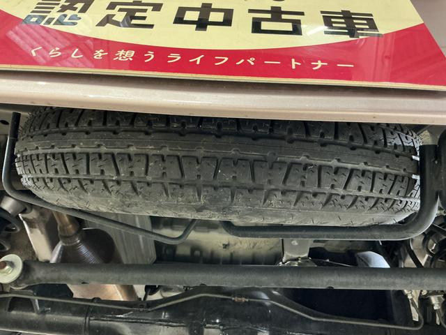 ハイゼットカーゴデラックスＳＡIII　４ＷＤ　ワンオーナー　ＥＴＣ４ＷＤ　ワンオーナー　ディスプレイオーディオ　ＥＴＣ　コーナーセンサー　オートマチックハイビーム　ＬＥＤヘッドライト　フォグライト　オートライト　アイドリングストップ　ドアバイザー　ＵＳＢ接続（京都府）の中古車