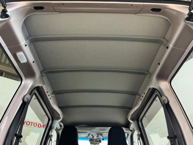 ハイゼットカーゴデラックスＳＡIII　４ＷＤ　ワンオーナー　ＥＴＣ４ＷＤ　ワンオーナー　ディスプレイオーディオ　ＥＴＣ　コーナーセンサー　オートマチックハイビーム　ＬＥＤヘッドライト　フォグライト　オートライト　アイドリングストップ　ドアバイザー　ＵＳＢ接続（京都府）の中古車