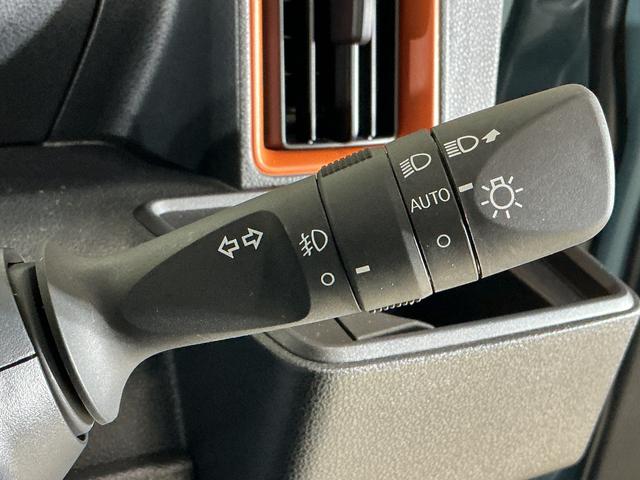 タントファンクロス バックカメラ 両側電動スライド シートヒーターバックカメラ 両側電動スライドドア 前席シートヒーター 前後コーナーセンサー 電子パーキング オートブレーキホールド オートマチックハイビーム 14インチ純正アルミホイール USBチャージャー(京都府)の中古車