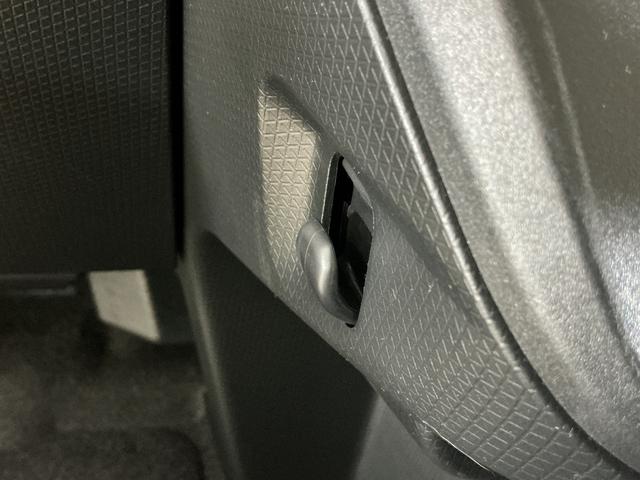 タントファンクロス バックカメラ 両側電動スライド シートヒーターバックカメラ 両側電動スライドドア 前席シートヒーター 前後コーナーセンサー 電子パーキング オートブレーキホールド オートマチックハイビーム 14インチ純正アルミホイール USBチャージャー(京都府)の中古車