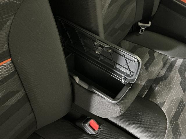 タントファンクロス バックカメラ 両側電動スライド シートヒーターバックカメラ 両側電動スライドドア 前席シートヒーター 前後コーナーセンサー 電子パーキング オートブレーキホールド オートマチックハイビーム 14インチ純正アルミホイール USBチャージャー(京都府)の中古車