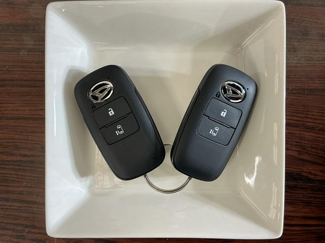 タントＸ　　４ＷＤ　バックカメラ　片側電動スライド４ＷＤ　バックカメラ　片側電動スライドドア　前後コーナーセンサー　前席シートヒーター　電子パーキング　オートブレーキホールド　オートマチックハイビーム　ＵＳＢチャージャー　ＬＥＤヘッドライト（京都府）の中古車