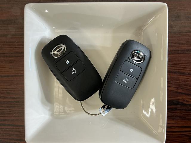 ムーヴＧ　バックカメラ　片側電動スライドドア　コーナーセンサーバックカメラ　片側電動スライドドア　前後コーナーセンサー　電子パーキング　オートマチックハイビーム　オートブレーキホールド　１４インチ純正アルミホイール　ＵＳＢチャージャー　ＬＥＤヘッドライト（京都府）の中古車