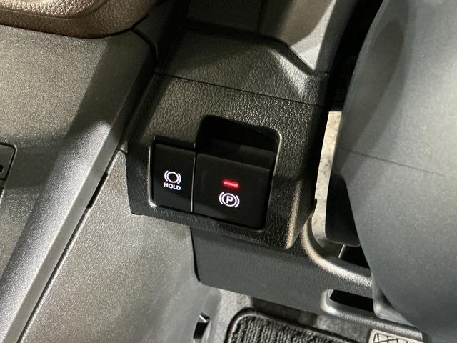 ムーヴＧ　バックカメラ　片側電動スライドドア　コーナーセンサーバックカメラ　片側電動スライドドア　前後コーナーセンサー　電子パーキング　オートマチックハイビーム　オートブレーキホールド　１４インチ純正アルミホイール　ＵＳＢチャージャー　ＬＥＤヘッドライト（京都府）の中古車