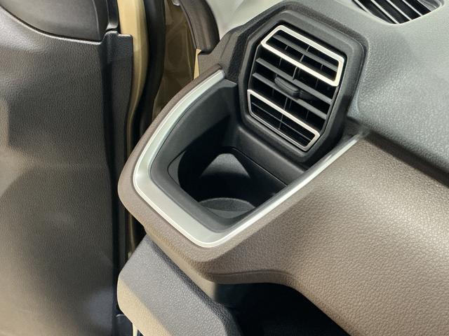 ムーヴＧ　バックカメラ　片側電動スライドドア　コーナーセンサーバックカメラ　片側電動スライドドア　前後コーナーセンサー　電子パーキング　オートマチックハイビーム　オートブレーキホールド　１４インチ純正アルミホイール　ＵＳＢチャージャー　ＬＥＤヘッドライト（京都府）の中古車