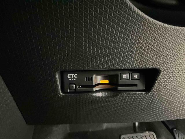 タントカスタムＲＳ　ディスプレイオーディオ　バックカメラ　ターボスマートアシスト　ディスプレイオーディオ　バックカメラ　フルセグチューナー　ターボ　プッシュボタンエンジンスタート　両側リヤパワースライドドア　ブルートゥース対応　アダプティブクルースコントロール（京都府）の中古車