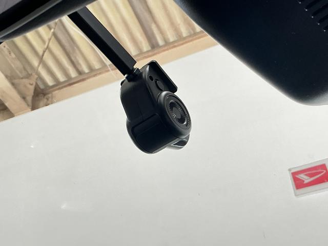 ロッキープレミアムＧ　ＨＥＶ　ワンオーナー　ナビ　パノラマモニターワンオーナー　ナビ　パノラマモニター　ドライブレコーダー　ＥＴＣ　アダプティブクルーズコントロール　スマートペダル　前後コーナーセンサー　シートヒーター　電子パーキング　オートブレーキホールド（京都府）の中古車