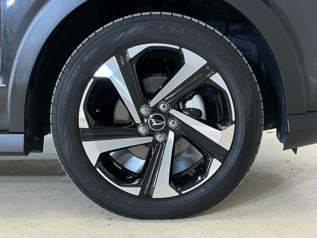 ロッキープレミアムＧ　ＨＥＶ　ワンオーナー　ナビ　パノラマモニターワンオーナー　ナビ　パノラマモニター　ドライブレコーダー　ＥＴＣ　アダプティブクルーズコントロール　スマートペダル　前後コーナーセンサー　シートヒーター　電子パーキング　オートブレーキホールド（京都府）の中古車