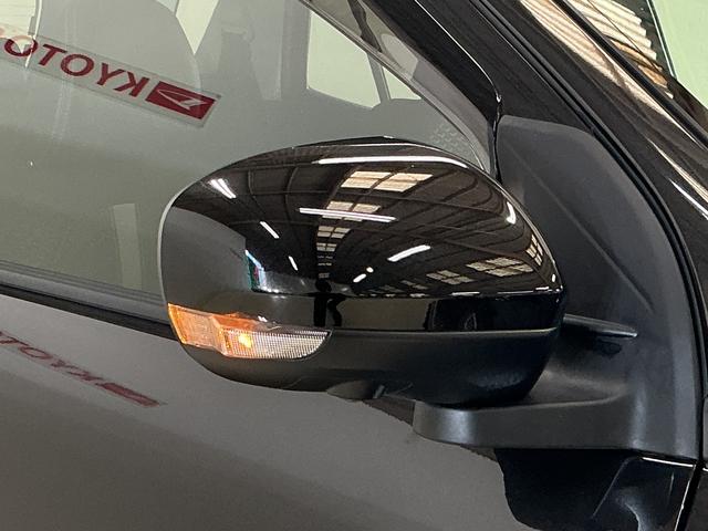 ロッキープレミアムＧ　ＨＥＶ　ワンオーナー　ナビ　パノラマモニターワンオーナー　ナビ　パノラマモニター　ドライブレコーダー　ＥＴＣ　アダプティブクルーズコントロール　スマートペダル　前後コーナーセンサー　シートヒーター　電子パーキング　オートブレーキホールド（京都府）の中古車