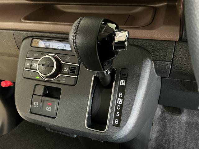 ムーヴキャンバスセオリーＧ　４ＷＤ　ワンオーナー　パノラマモニター　クルコン４ＷＤ　ワンオーナー　パノラマモニター　両側電動スライドドア　前席シートヒーター　前後コーナーセンサー　アダプティブクルーズコントロール　電子パーキング　オートマチックハイビーム　ホッとカップホルダー（京都府）の中古車